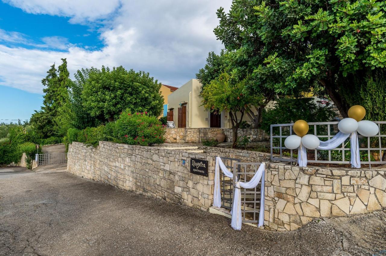 Iliopetra Aparthotel Douliana ภายนอก รูปภาพ