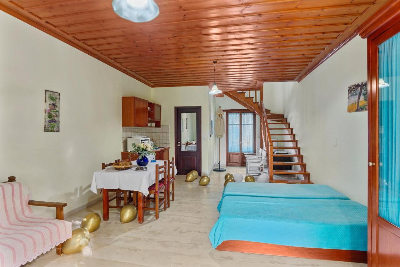 Iliopetra Aparthotel Douliana ภายนอก รูปภาพ