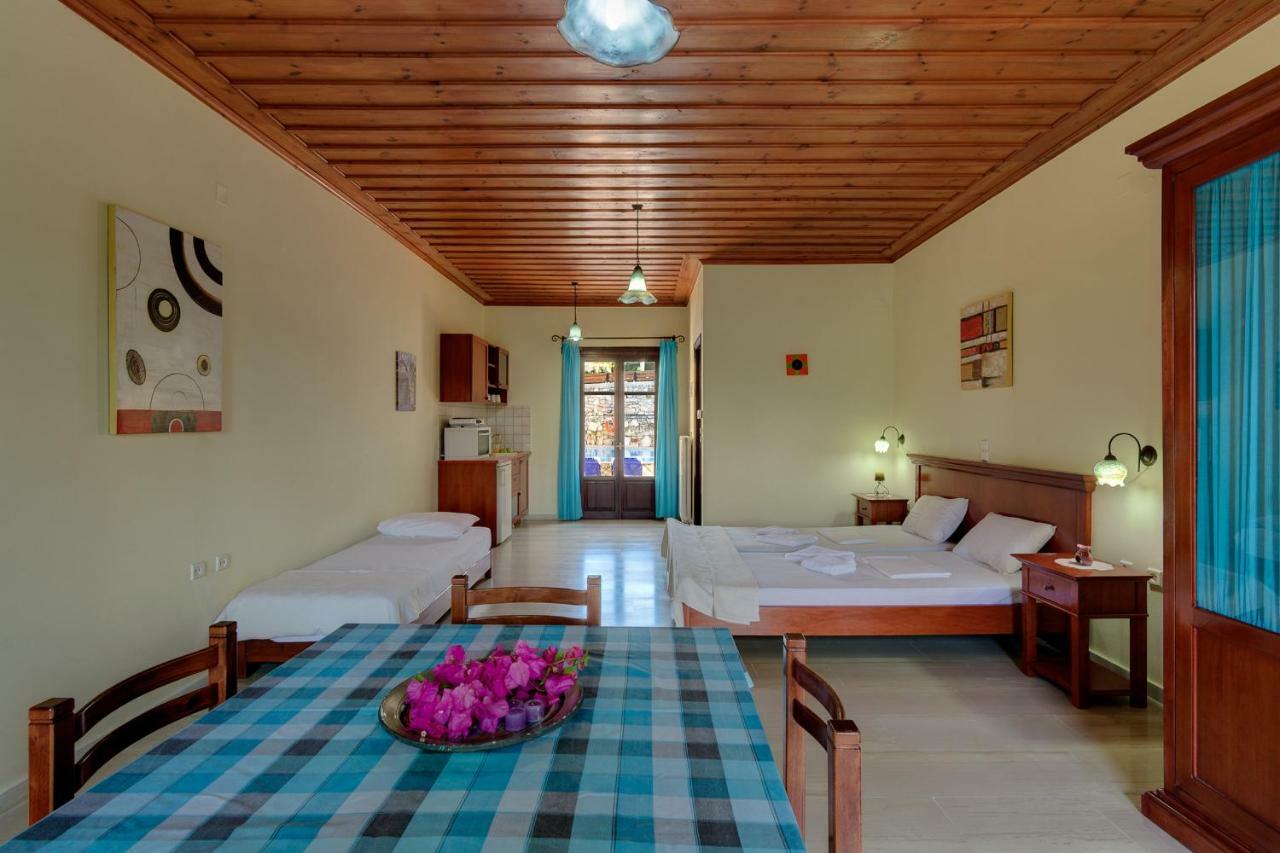 Iliopetra Aparthotel Douliana ภายนอก รูปภาพ