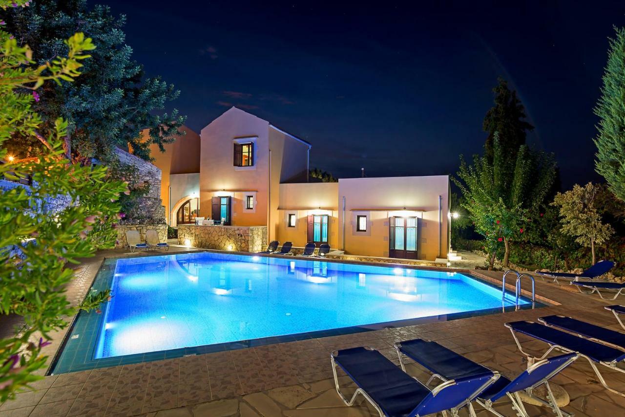 Iliopetra Aparthotel Douliana ภายนอก รูปภาพ