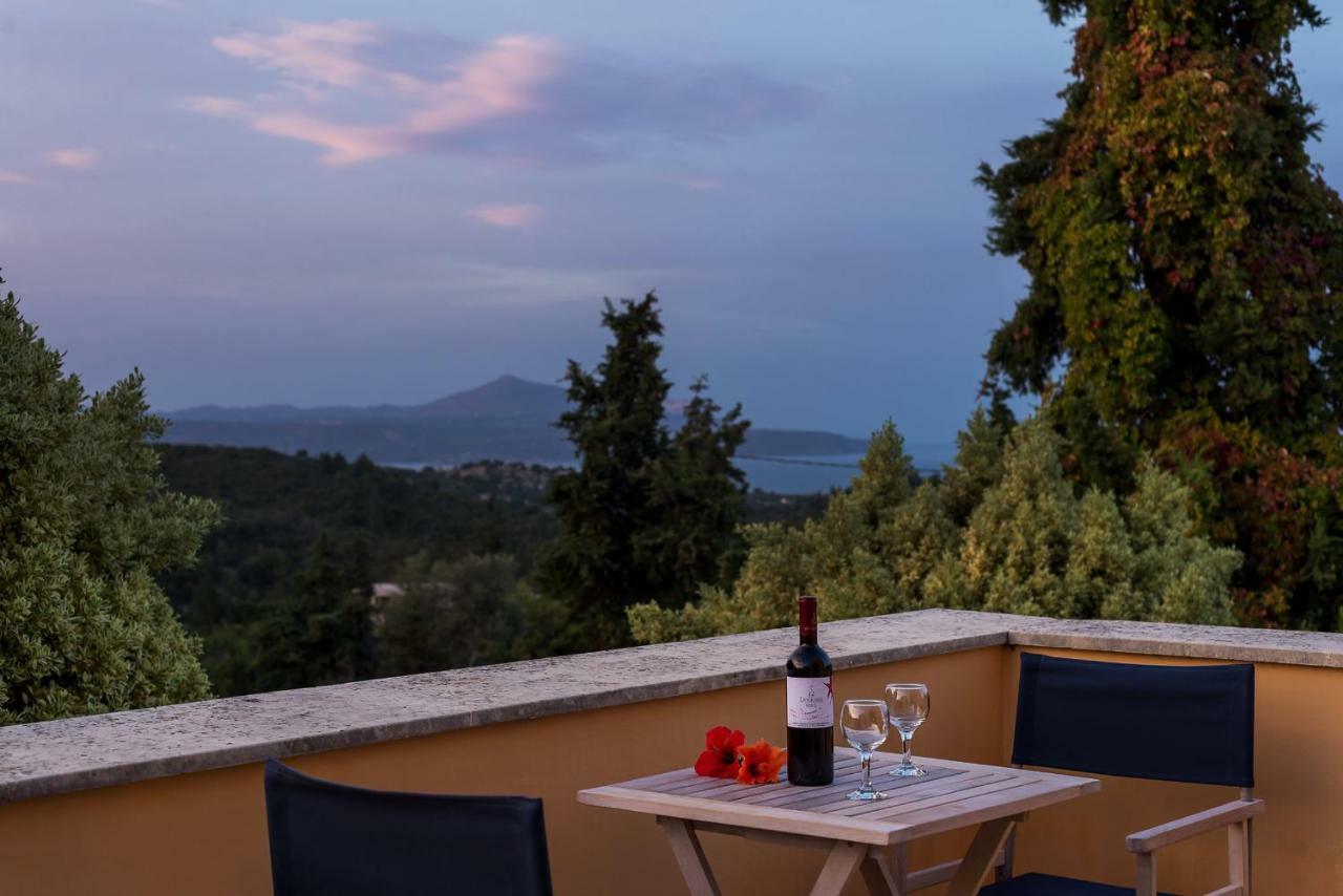 Iliopetra Aparthotel Douliana ภายนอก รูปภาพ