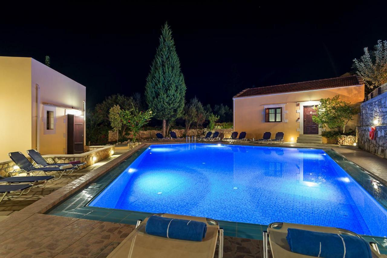 Iliopetra Aparthotel Douliana ภายนอก รูปภาพ