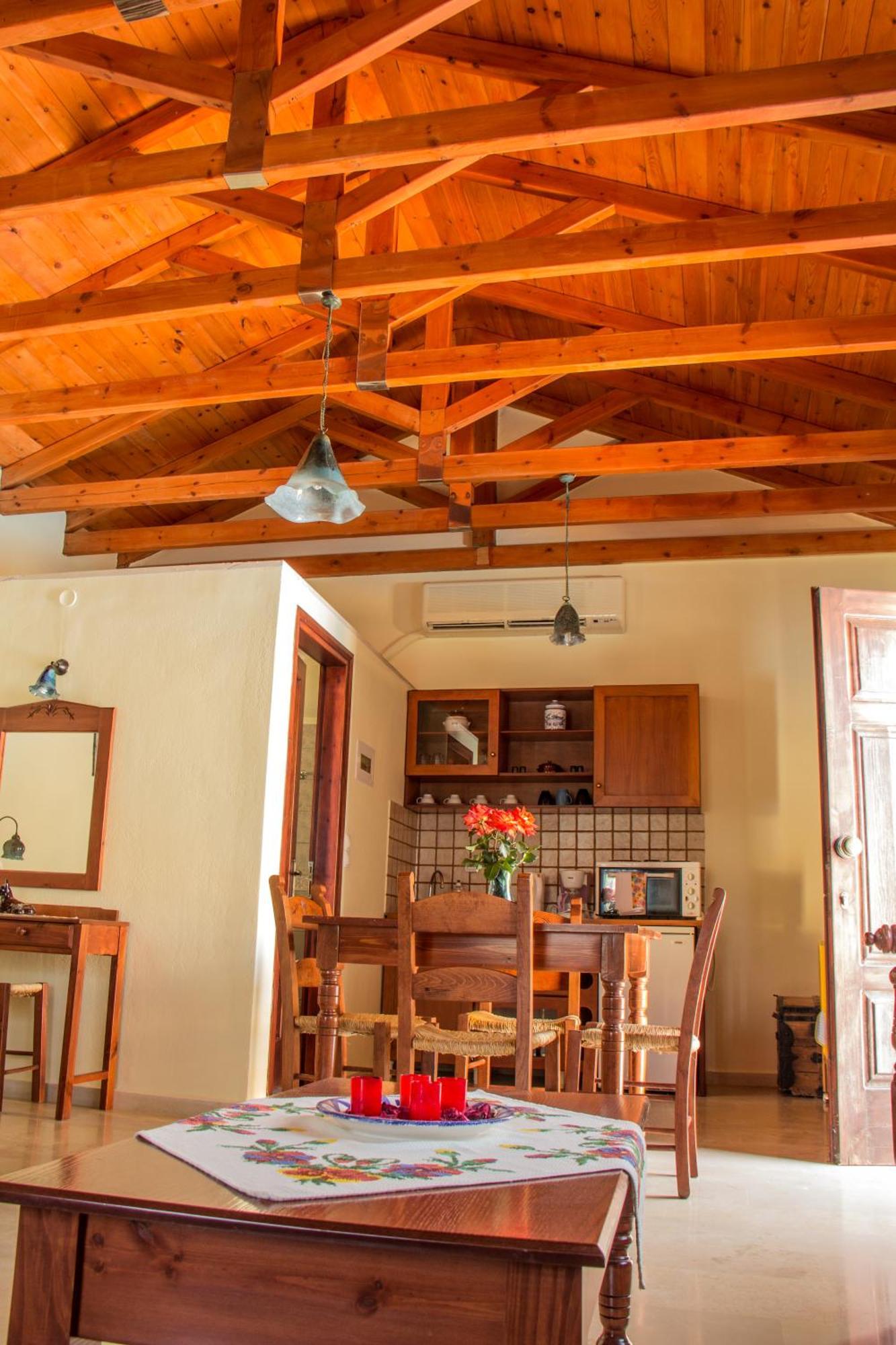 Iliopetra Aparthotel Douliana ภายนอก รูปภาพ
