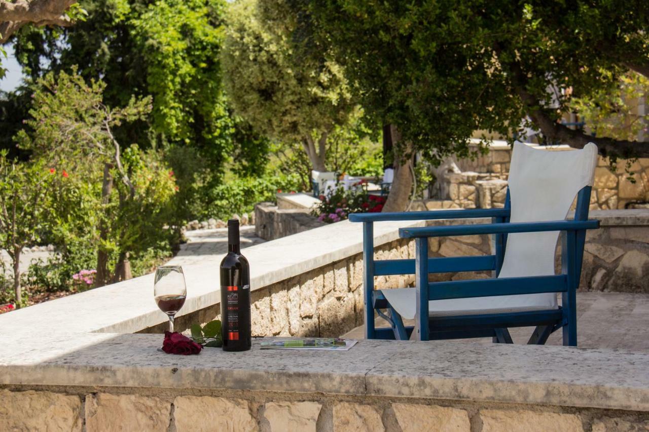 Iliopetra Aparthotel Douliana ภายนอก รูปภาพ